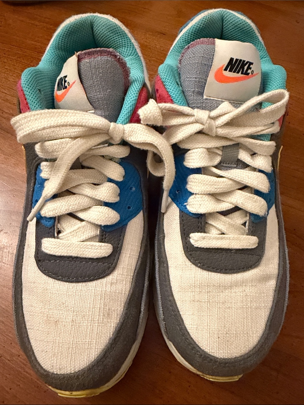 Nike White, Gray & Blue Retro-Style Sneakers 6.5Y